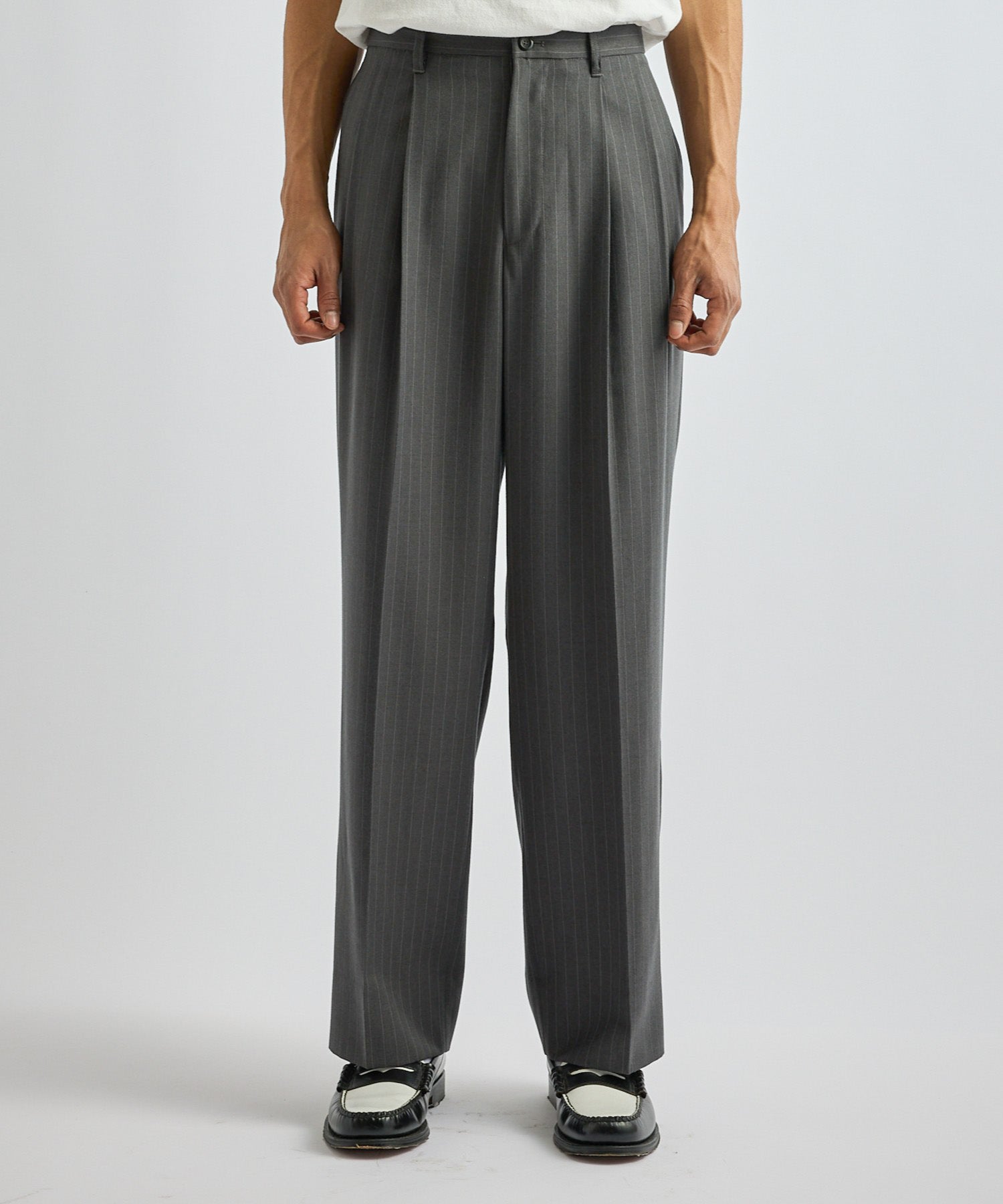 Saturdays NYC George Herringbone Stripe Two Tuck Pant in Gray