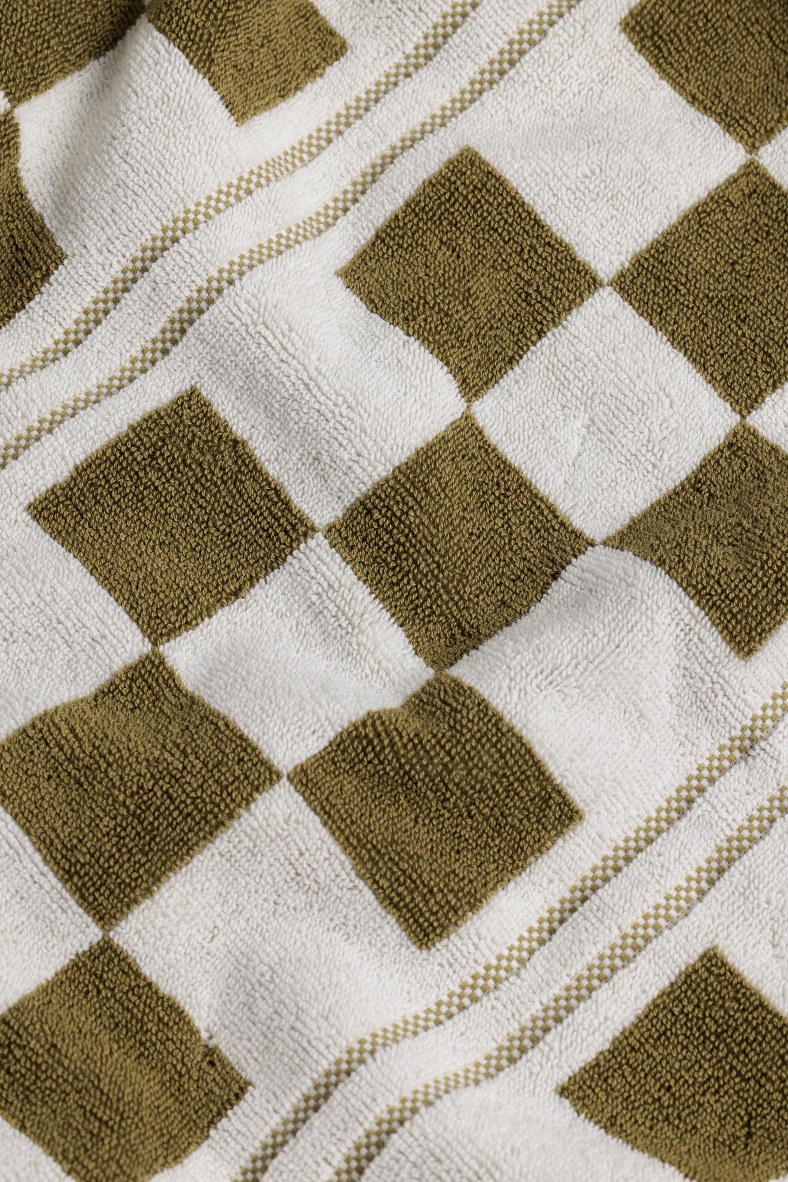 Saturdays NYC Busby Pool Towel in Caper & Chalk