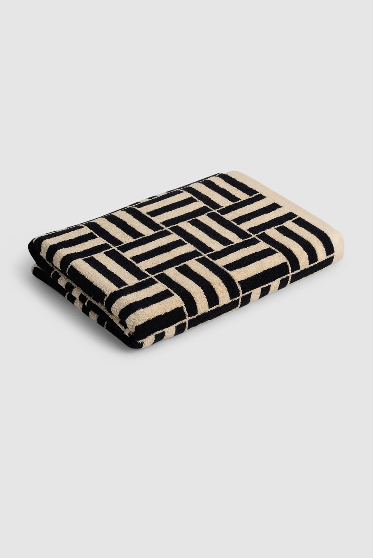 Saturdays NYC Willis Pool Towel in sand-noir